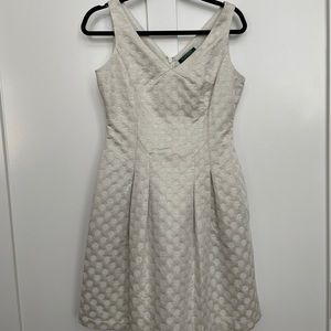 Dress - sleeveless with pockets